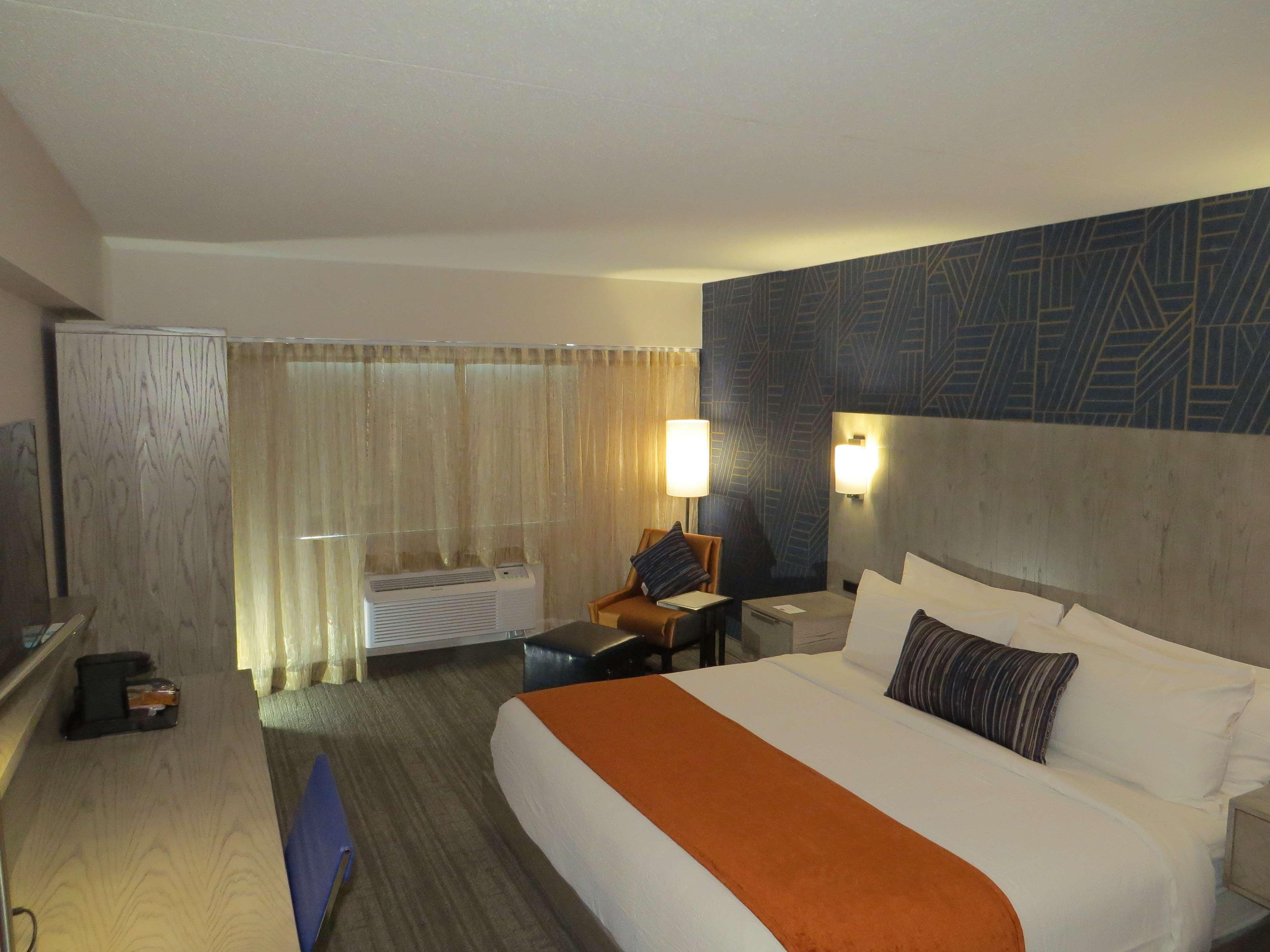 Best Western Plus Landmark Inn Laconia Bagian luar foto